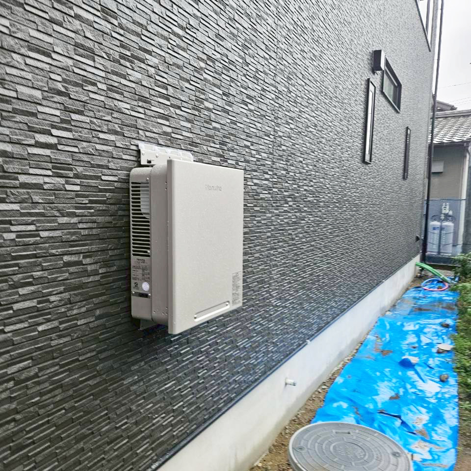 太陽光設備パワーコンディショナー設置事例