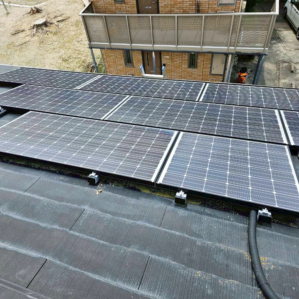 住宅屋根への太陽光設備施工事例