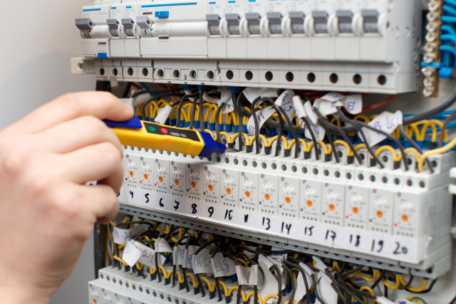 サン・エナックは電気屋でEV工事のプロ